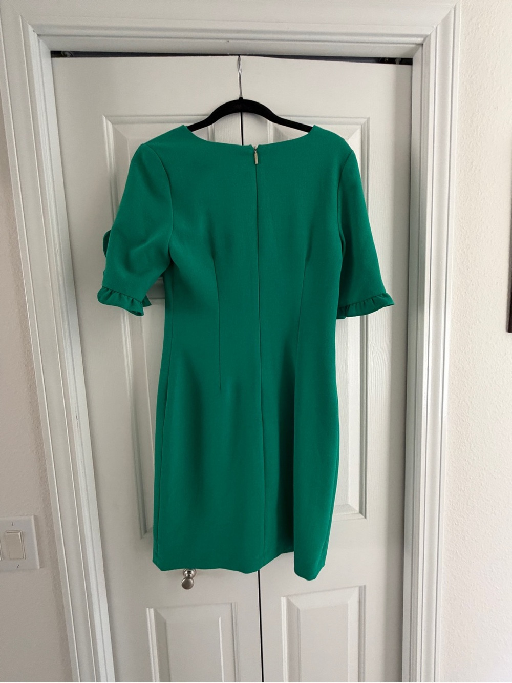 Kelly Green Karl Lagerfeld dress in size 2 - Picture 2 of 7